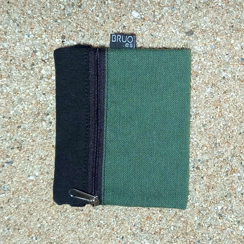 Portefeuille unisexe lisse vert, modèle TEXEL.