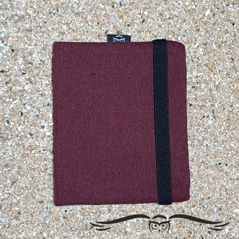 Unisex smooth garnet wallet, TEXEL.