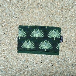 Guadalupe card holder & coin purse. Green birds, measures...