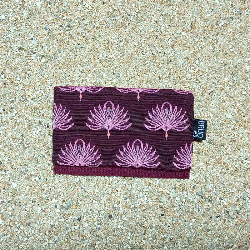Guadalupe card holder & coin purse. Garnet...
