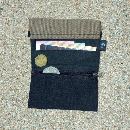 Guadalupe card holder & coin purse. Lilac leopard, measures 12x8.5 cm.