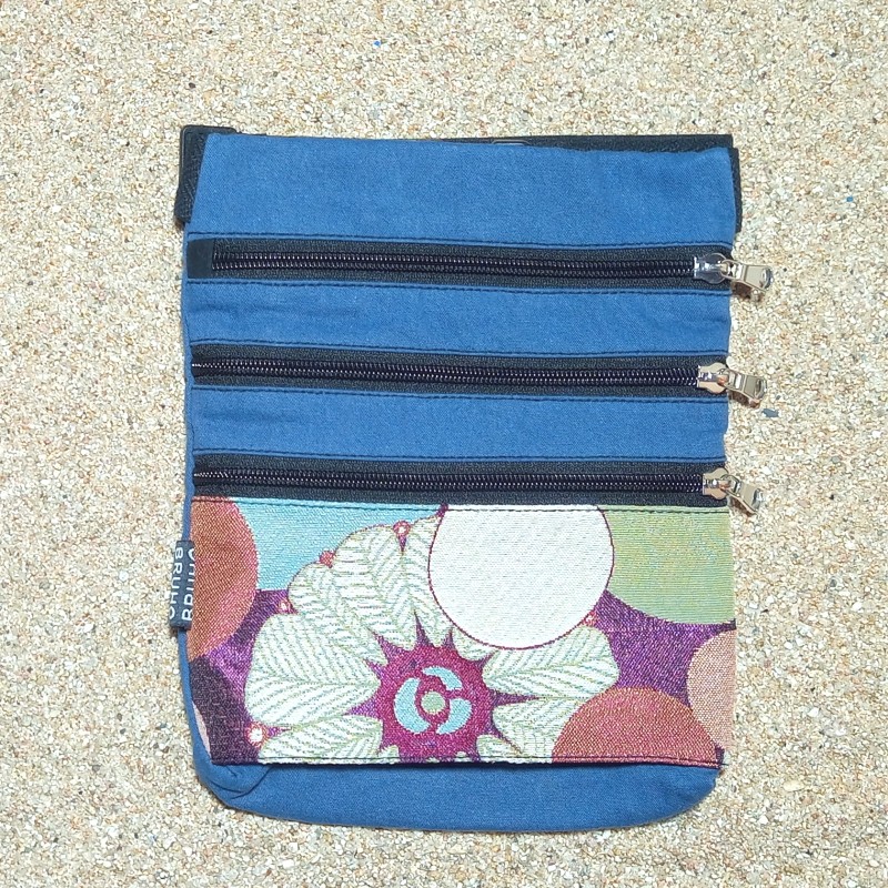 Ronyonera BLUE F butxaques feta a Barcelona