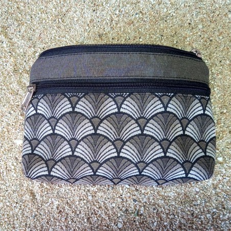 Trousse de toilette en tissu confectionnée à la main, dotée de 2 poches. Éventail taupe, Aland.