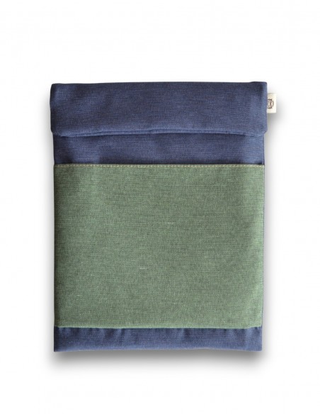 Tablet sleeve, green/blue 2 – CAIMAN